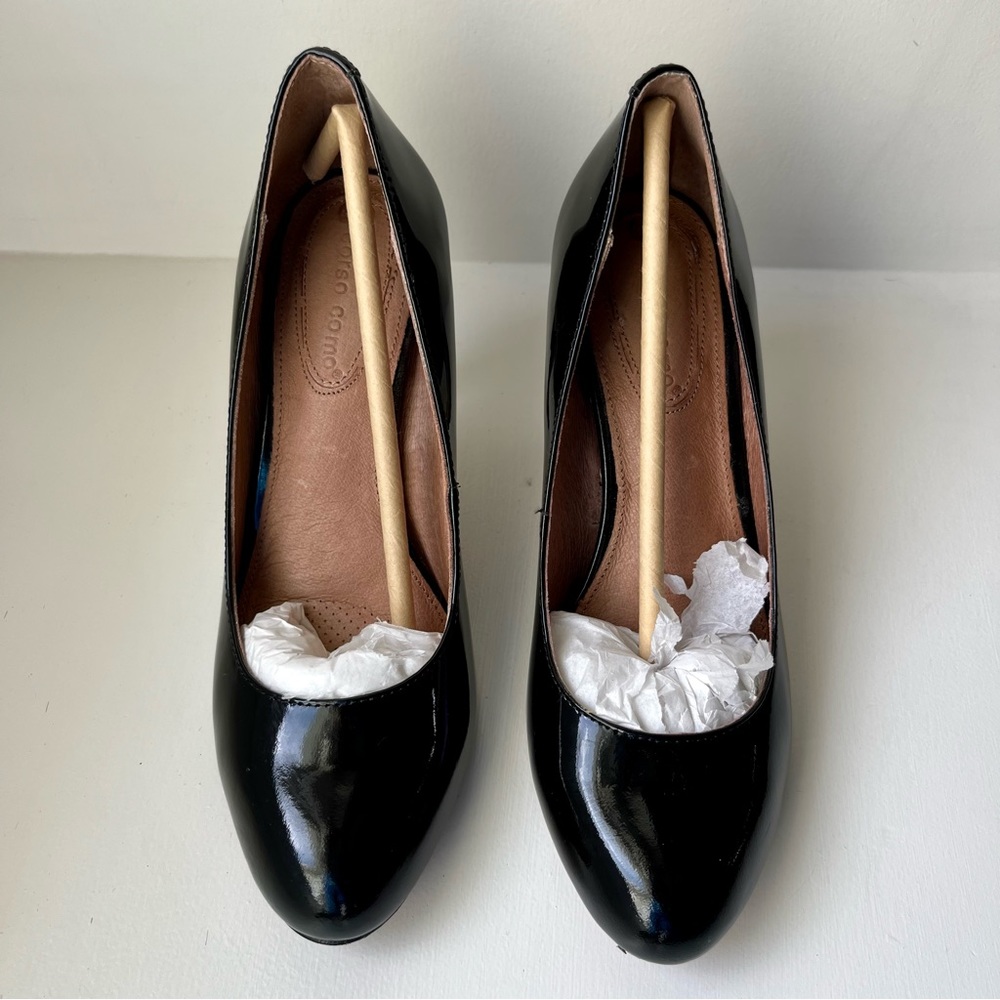 Corso Como Black Patent Leather Pump Heels - Picture 2 of 6